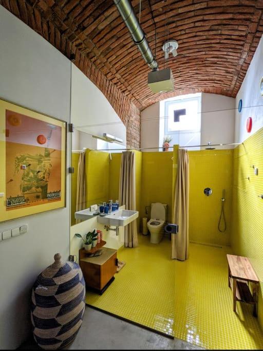 Romantic And Atypical Apartments In Prague'S Montmartre Exterior photo